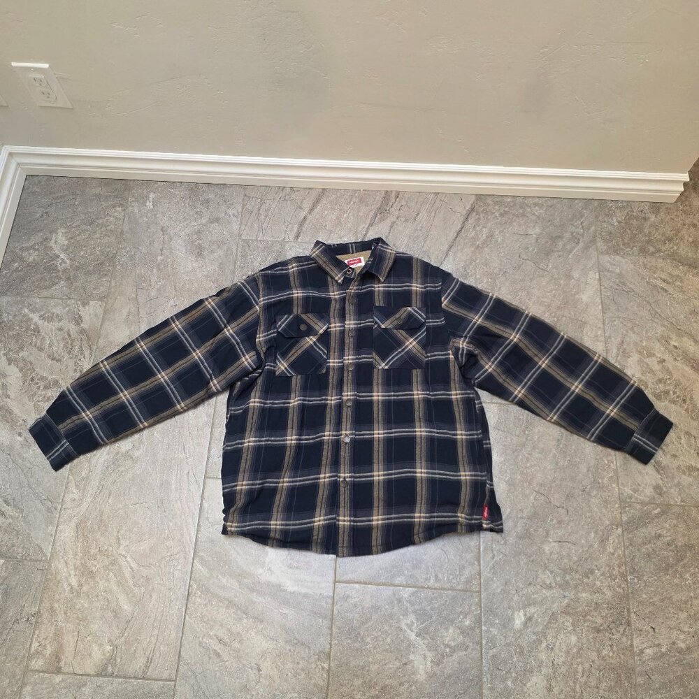 Wrangler Men Fleece Sherpa Lined Flannel Shirt Large Long Sleeve Button Up Plaid
